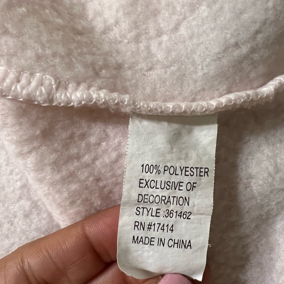 Miss Elaine pink color , sleepwear Size M 100% polyester - Picture 6 of 6